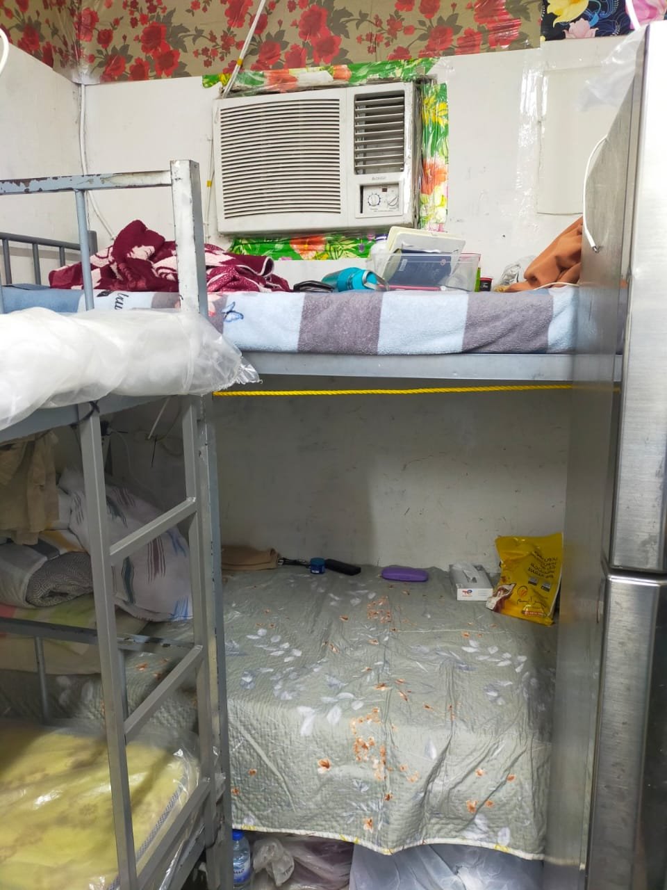 Bed space available for Indian executive Bachelor's in Al Rashidiya, Dubai photo 1