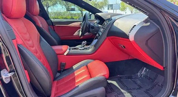 2020 BMW 8 series M850i photo 3