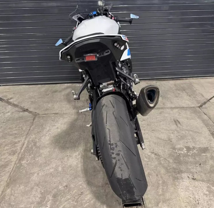2023 BMW s1000rr photo 4