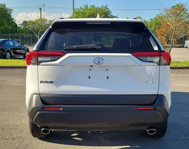2023 RAV4 XLE photo 2