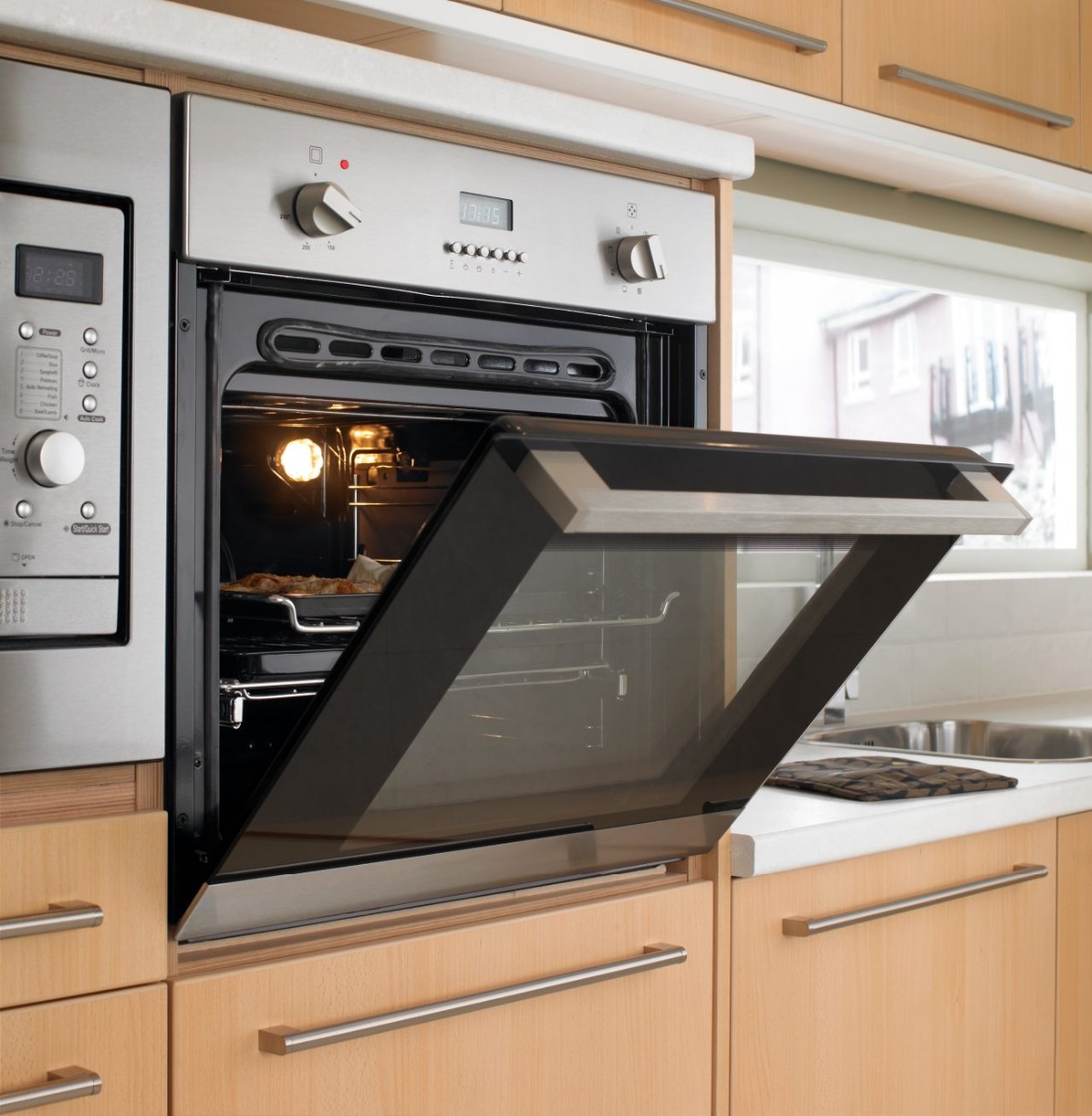 Electric Oven Repair Sharjah 0564211601 photo 1
