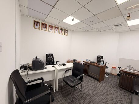 AED 36000,  220 Sq. Feet,  ✨ Grow Your Business From A Prime Address photo 4