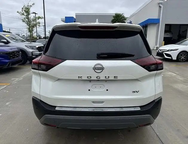2023 Nissan Rogue photo 3