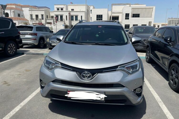 Toyota Double Cabin Pickup For Sale 2009 model photo 3