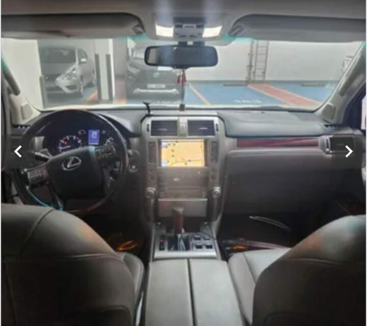 Lexus GX460 2013 facelifted photo 3