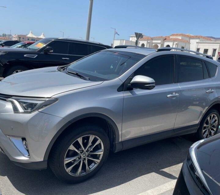 Toyota RAV4 VXR (Top-End Model), 2018 for sale