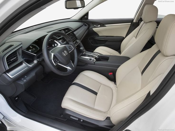 2019 Honda Civic, black exterior, beige interior photo 3