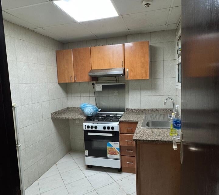 Studio flat for rent photo 2