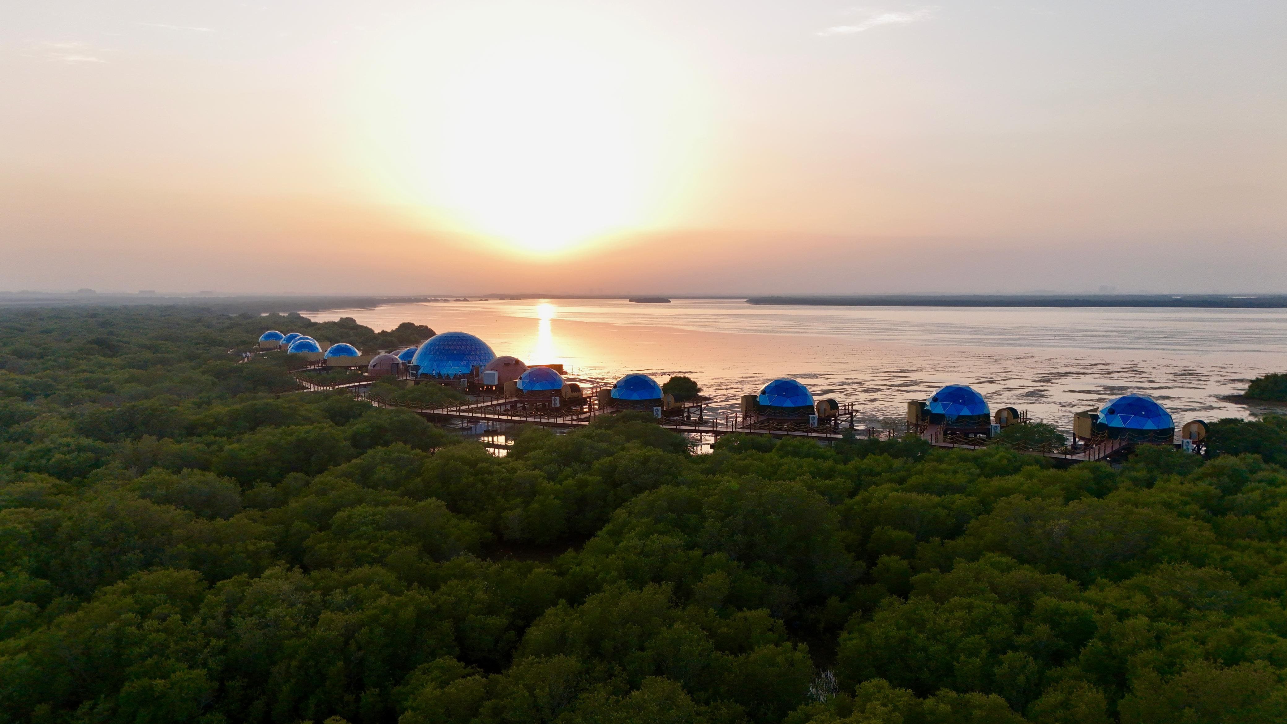 Tourist Sites in Dubai | Sharjah Tourist Spot | Kayaking Dubai