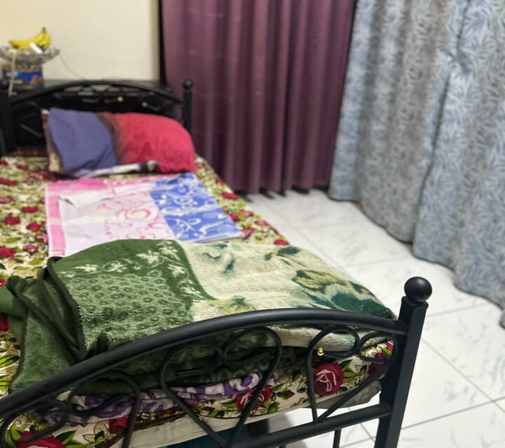 Furnished Bed space available at Al Qusais 2 for a single executive lady photo 3