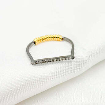 Silver Ring With Diamond – Elegant Sterling Silver Diamond Rings Collection photo 1