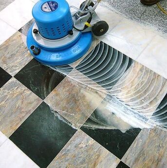 Carpet Sofa Mattress Chairs Deep Cleaning In The Green Dubai UAE photo 2