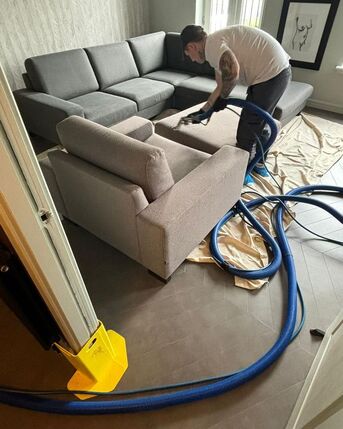 Carpet Sofa Shampooing Dubai Mattress Rug Shampooing Clean photo 2