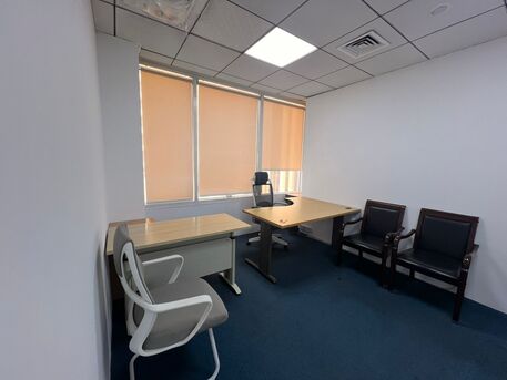 AED 33000,  200 Sq. Feet,  Buisness Center Office For Rent photo 3