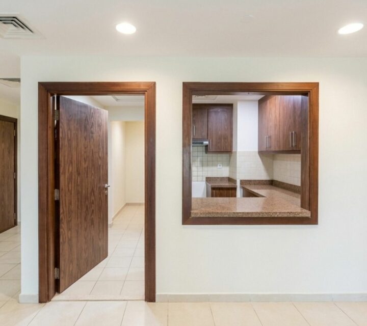 Vacant 2BR | High Floor | Executive Tower B | Business Bay photo 3