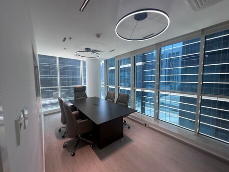 AED 140000,  818 Sq. Feet,  Large Office Space With Furniture And Other All Utilities For Rent / Ready To Occupy photo 3