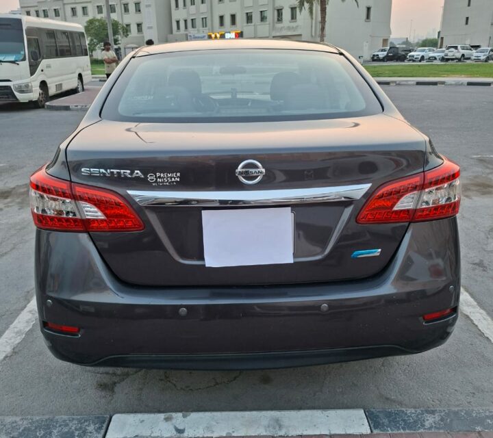 Nissan Sentra, for sale AED 14,500 photo 2