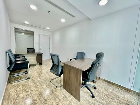 AED 31000,  269 Sq. Feet,  Office Rental Set-Up // Ideal Location // Furnished photo 2