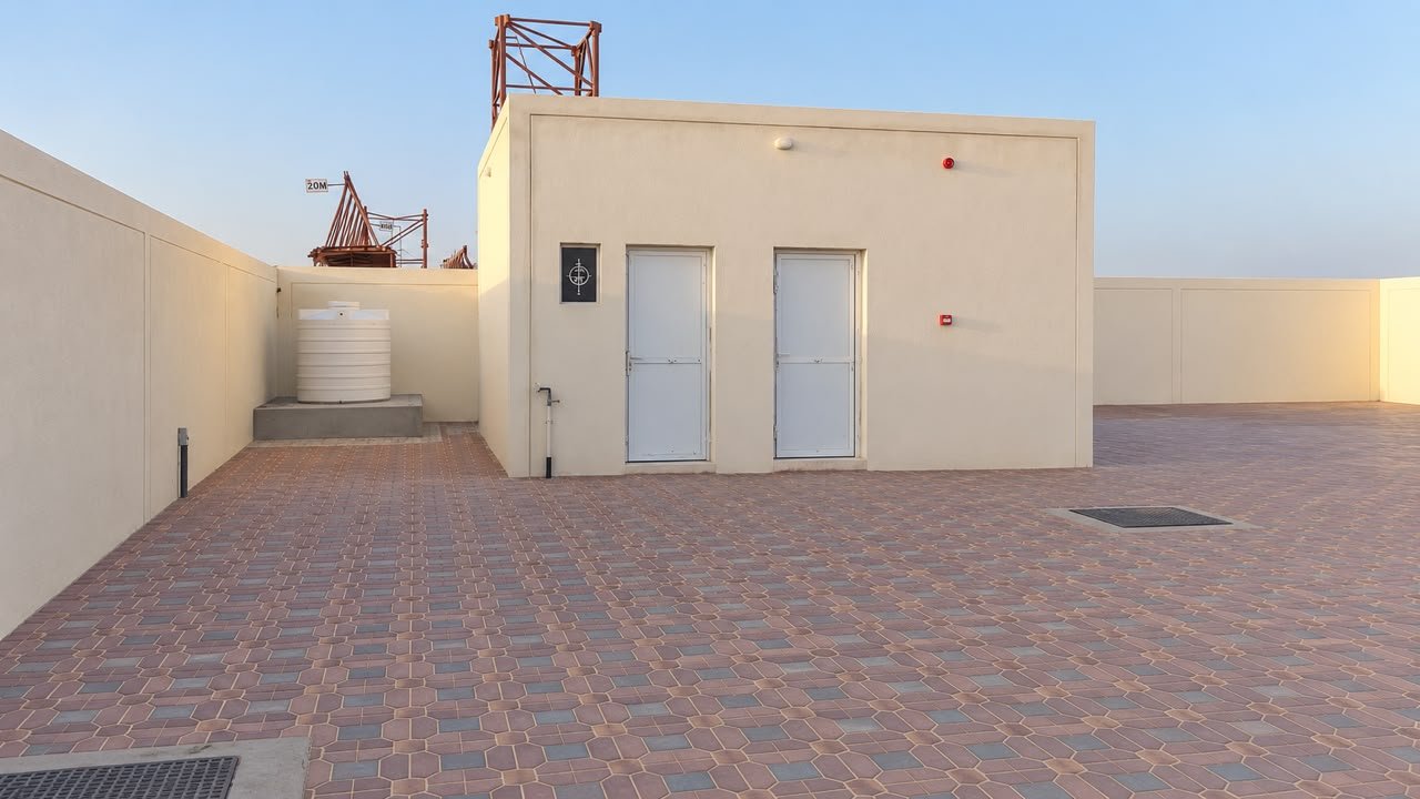 Industrial Warehouse for Rent, Sharjah photo 2