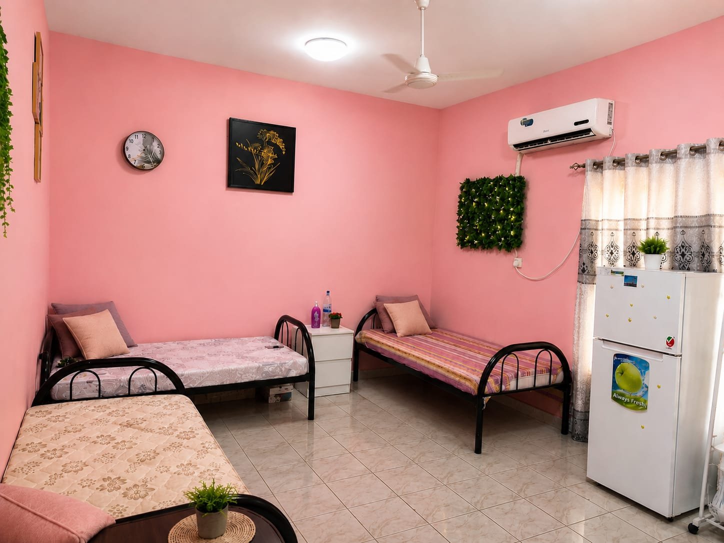 Specious bedspace for Indian working lady near DAFZA photo 1
