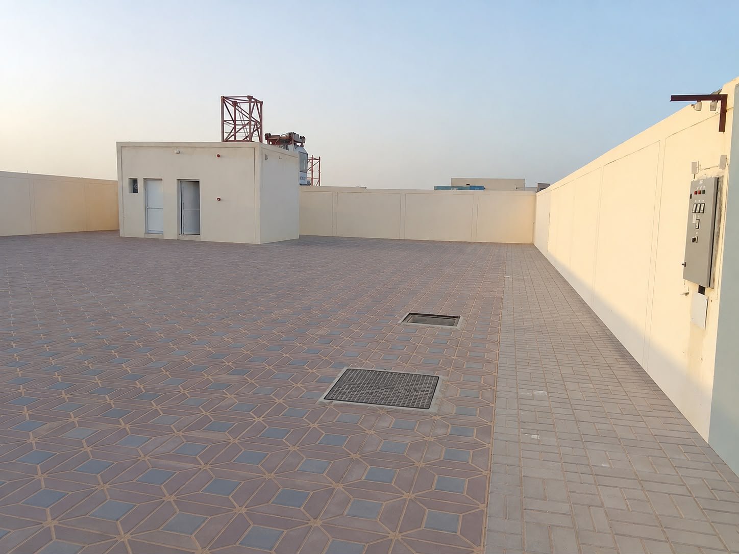 Industrial Warehouse for Rent, Sharjah photo 1
