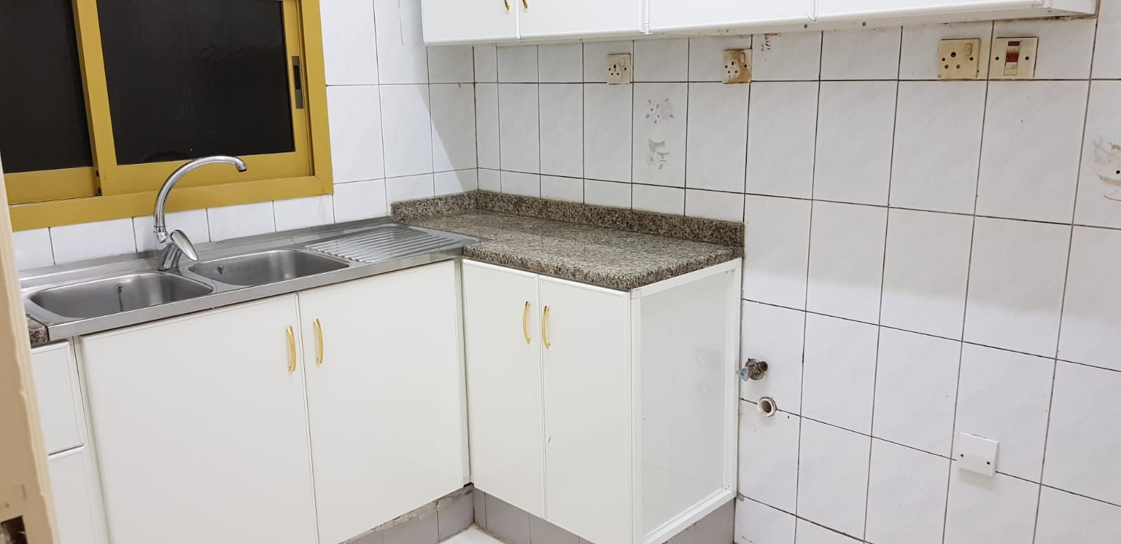 Studio flat available in muraqbat photo 2