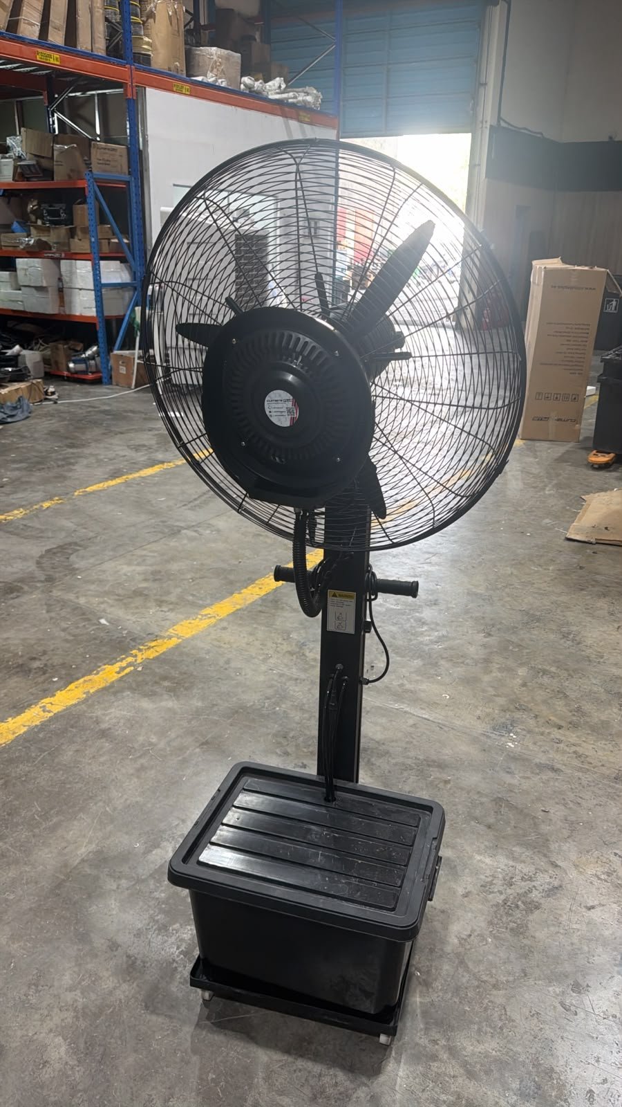 FLASH SALE – 26” Industrial Misting Fan for only 399 photo 1