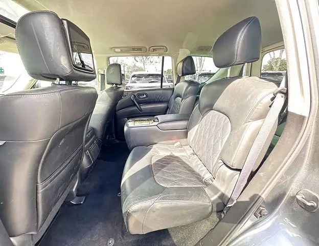 2023 Nissan Armada photo 3