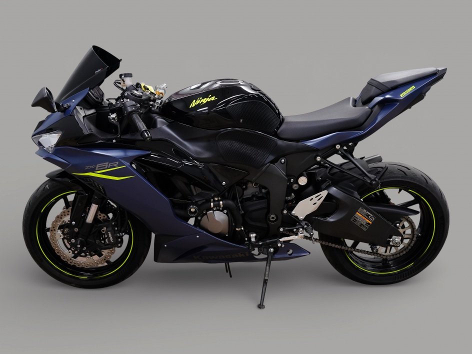 2023 Kawasaki ZX 6R for sell photo 2