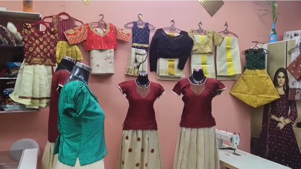 URGENT SALE – RUNNING BOUTIQUE IN SHARJAH | AED 65,000 (NEGOTIABLE) photo 7