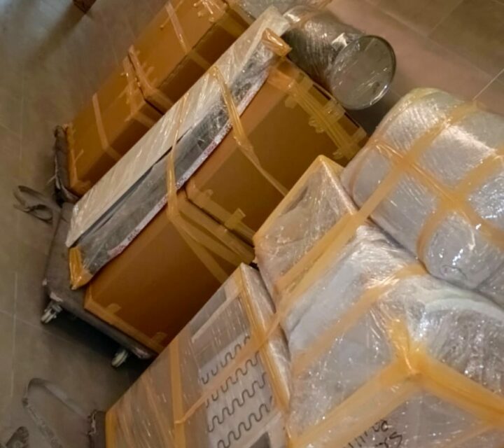 Lucky Furniture Movers In Dubai | Pickup Truck Delivery Service photo 2