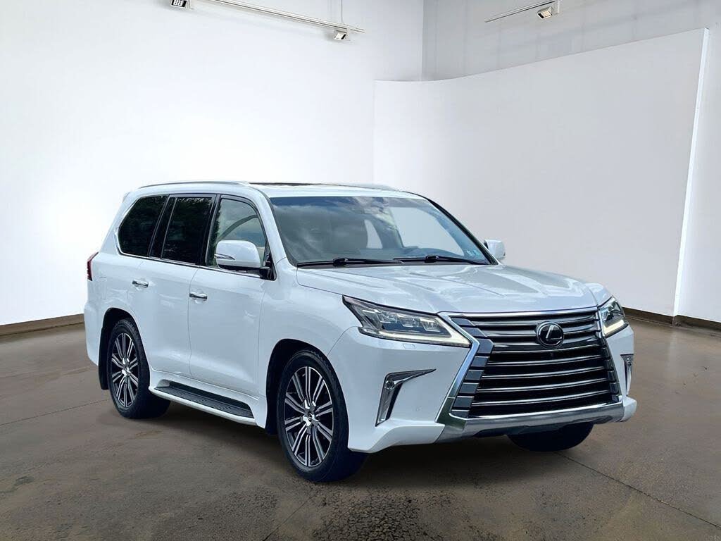 2021 Lexus LX570 photo 1