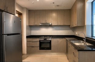 SPACIOUS  1-BEDROOM APARTMENT FOR RENT photo 3
