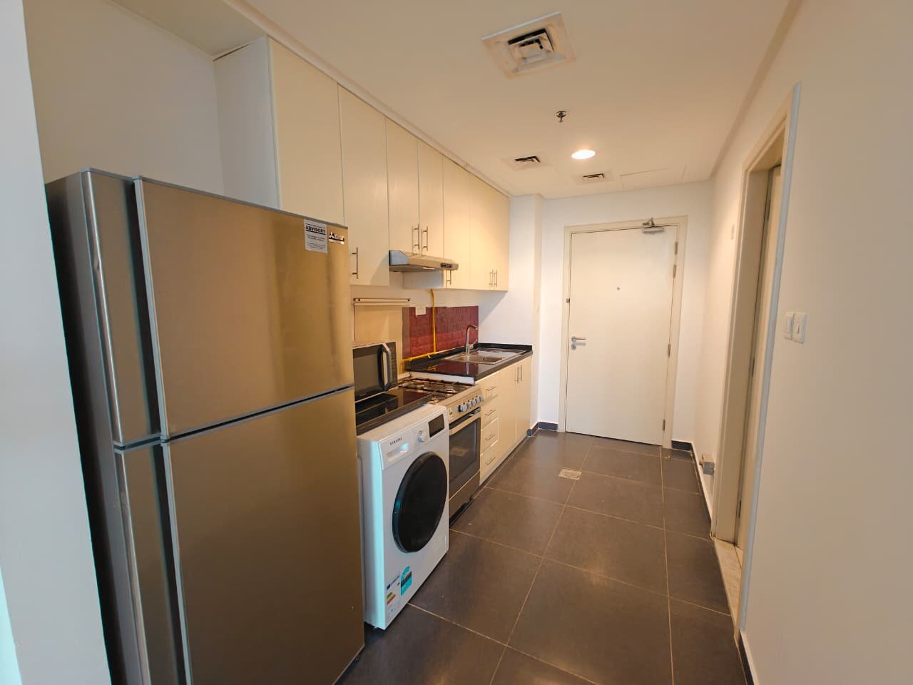 Studio apartment for rent in Damac Hills photo 7