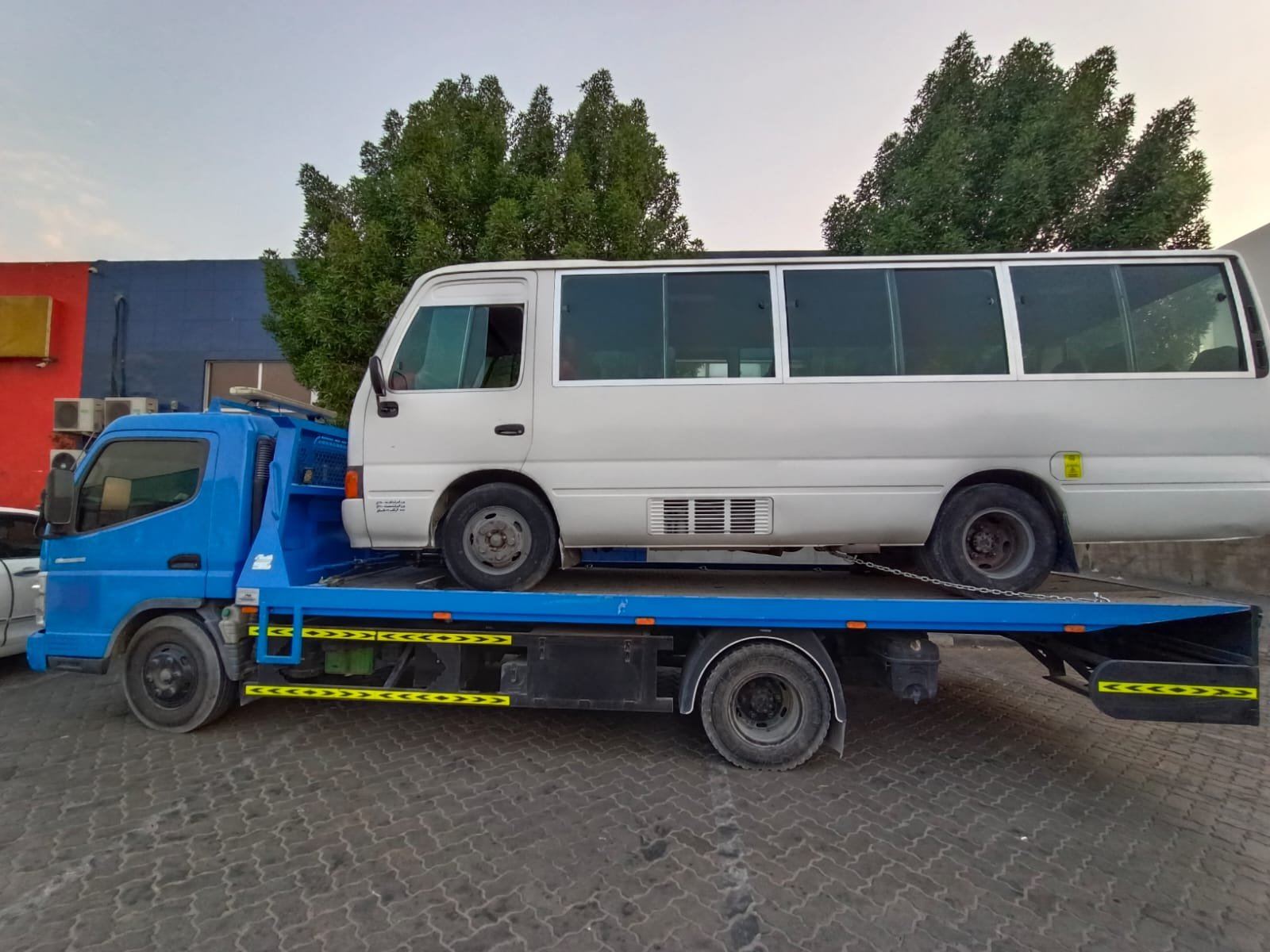 Canter New Bed Recovery Pickup For Slae