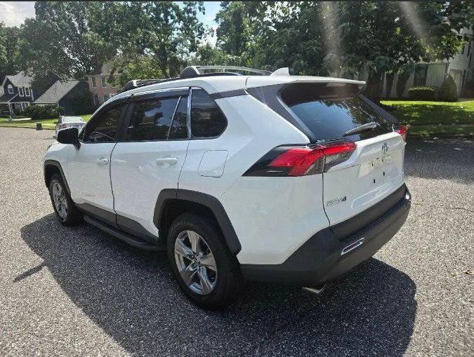 Pre Owned 2025 Toyota RAV4 XLE Full Options photo 4