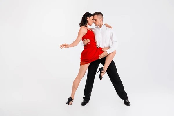 Bachata Dance Classes Dubai | Beginner-Friendly Lessons