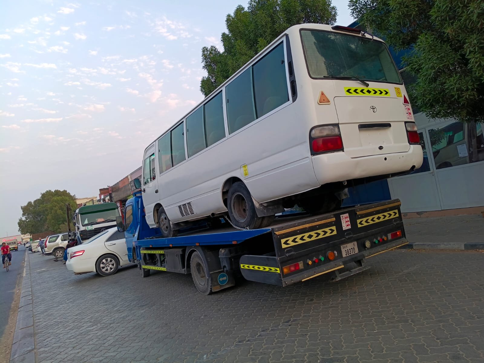 Recovery Pickup Excellent Condition 2014 For Sale photo 2
