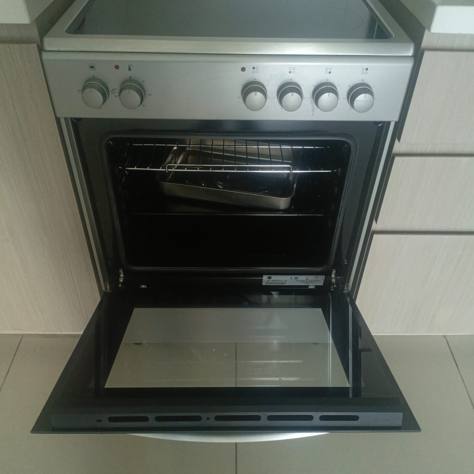 Your Microwave Oven Not Heating. Same-Day Repair in Dubai