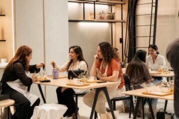 Luxury Indoor Unlimited Sunday Brunch in DIFC, Dubai | Slay photo 3