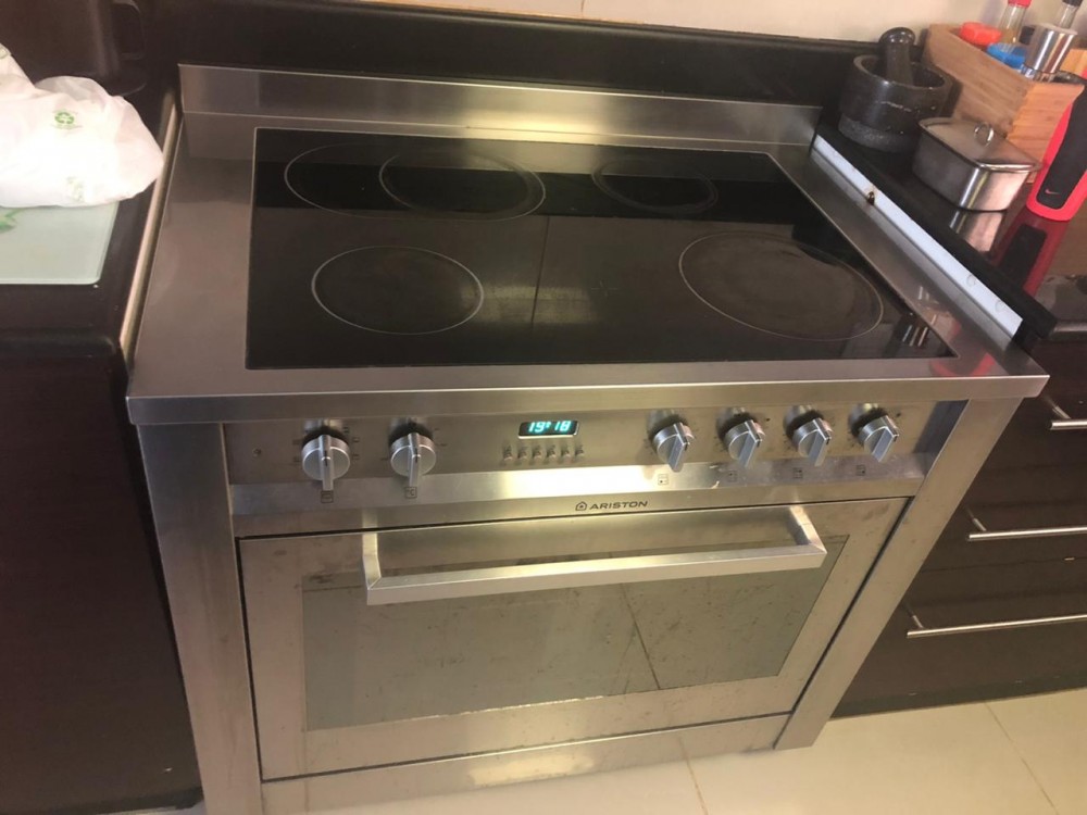Gas stove and Electric stove Repairing in Dubai 0564839717 photo 1