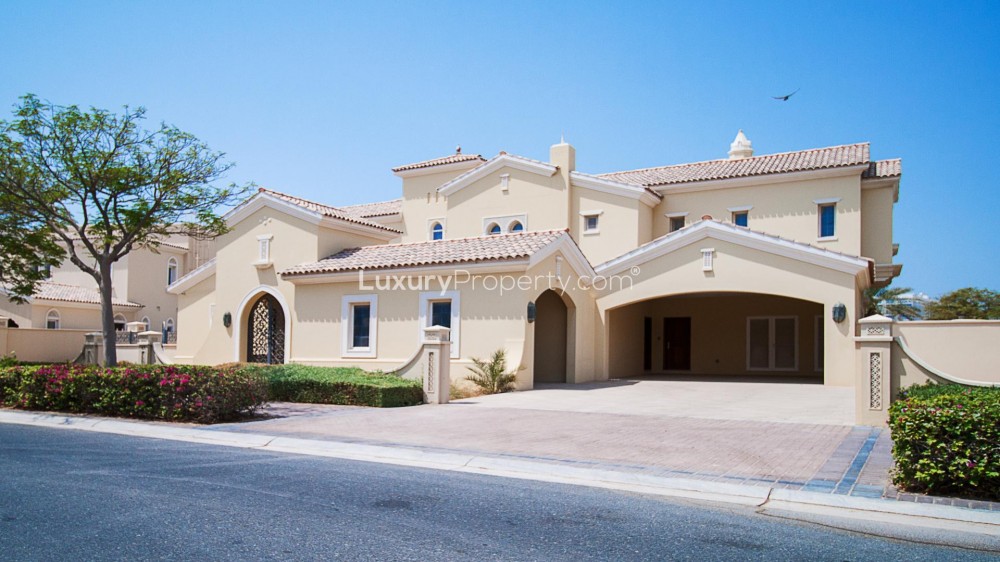 Luxury Villas For Sale In Fairway Vistas, Dubai Hills photo 1