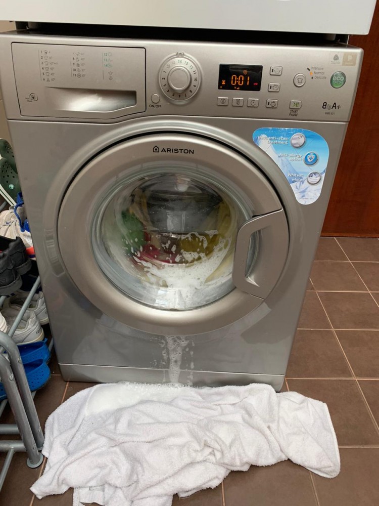 Ariston washing machine Service center Abu Dhabi (0567603134) Repair in UAE photo 1