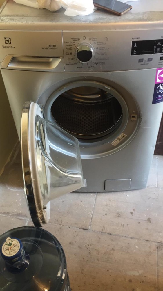 Electrolux washing machine Service center Abu Dhabi (0567603134) Repair in UAE photo 1