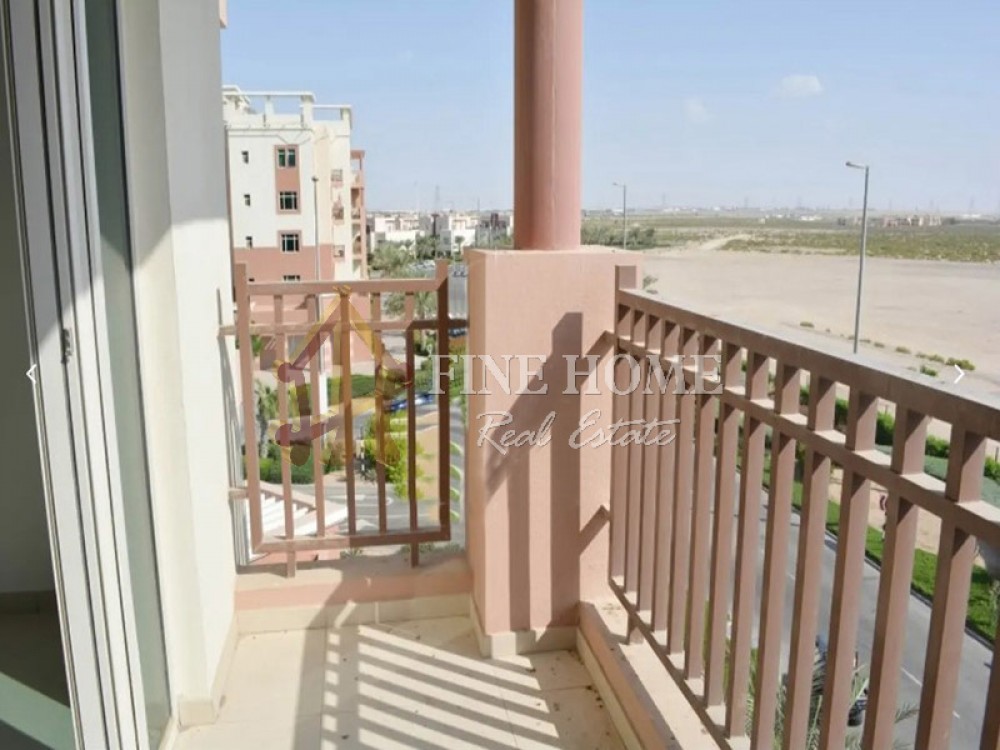 Hot Deal I Stunning Studio Apartment I open view on Al Ghadeer photo 1