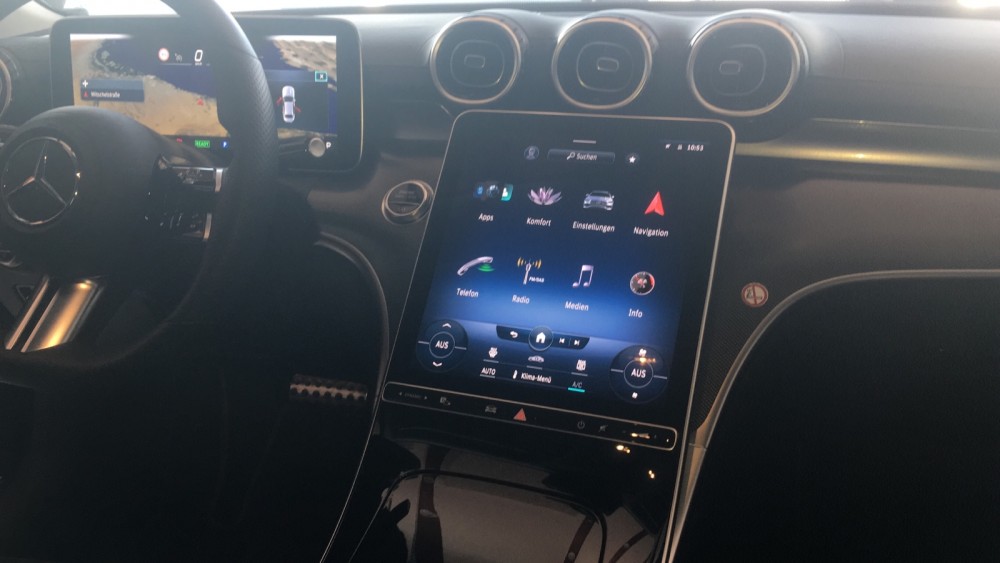 C200-2022- ONLY: 11400 KM - NEW GERMANY IMPORT photo 3