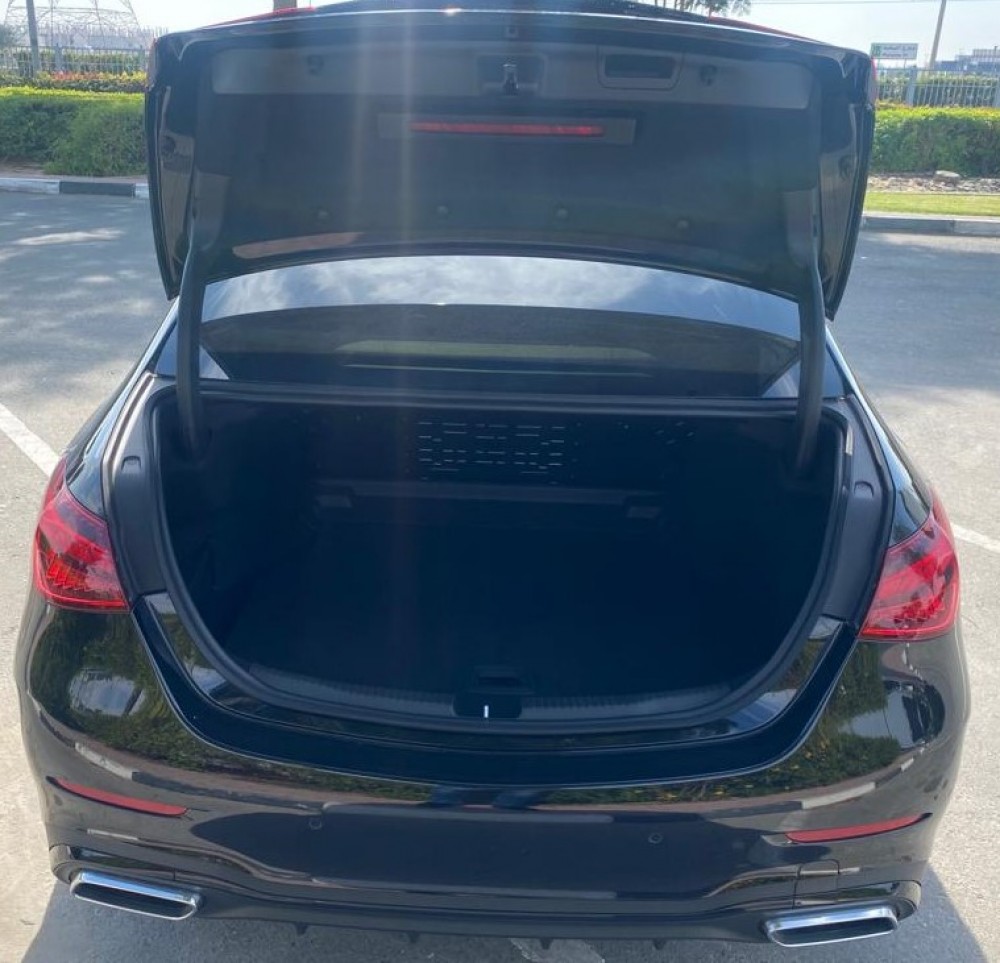 C200-2022- ONLY: 11400 KM - NEW GERMANY IMPORT photo 4