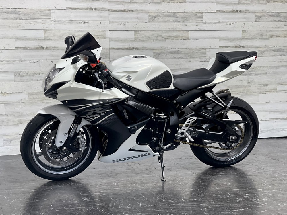 2011 Suzuki gsx 600cc available photo 2