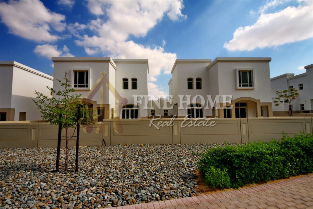 For Investment Townhouse With Good incoming on Al Ghadeer photo 1