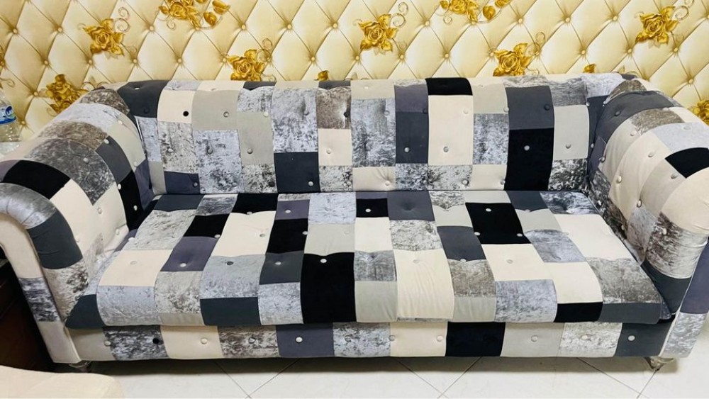 Sofa carpet shampoo Villa Apartment deep cleaning services Dubai